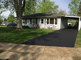 3237 Burdett Ct, Columbus, OH 43232