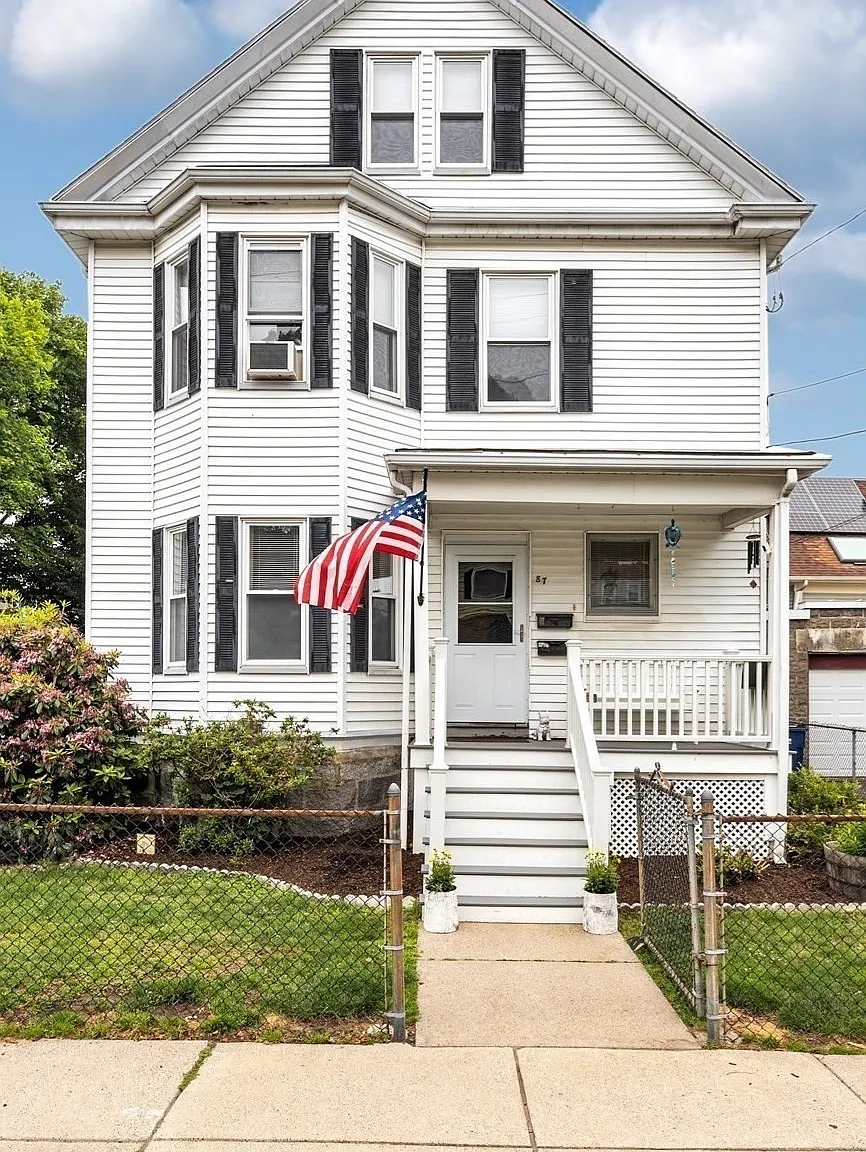 3 bed, 1.0 bath, $3,300 — Photo 1