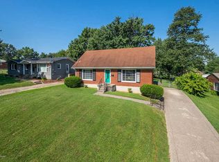 7806 Cecilia Way, Louisville, KY 40219