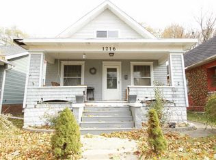 1216 N Bourland Ave, Peoria, IL