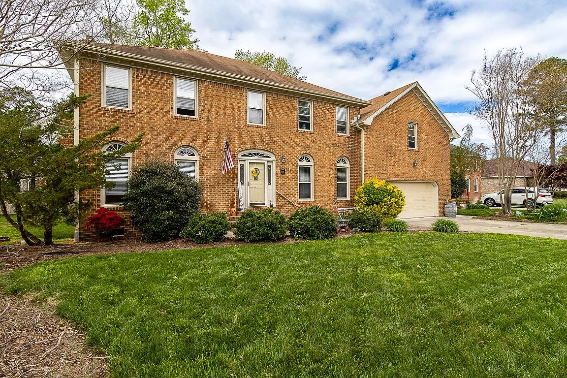 Building Photo - 506 Aguila Ct