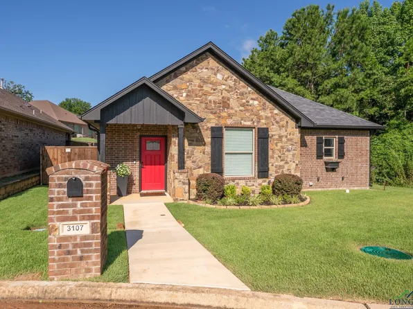 3107 Lismore Ln, Longview, TX 75605
