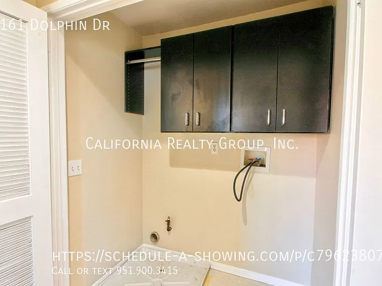 1161 Dolphin Dr — Photo 17