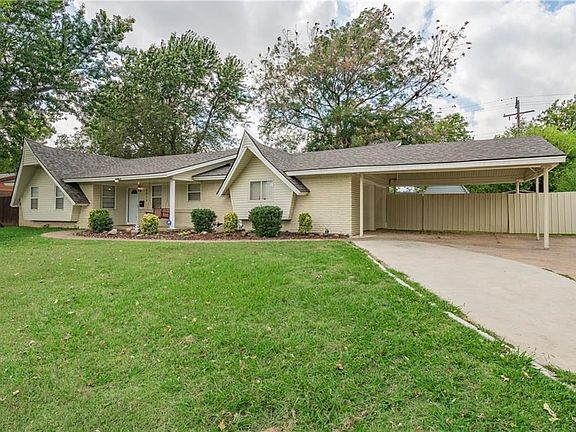 3rd image of 1311 Brookdale Dr