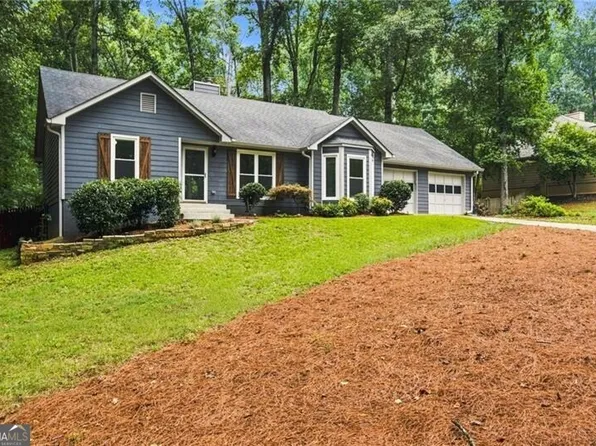 26 Boones Ridge Dr SE, Acworth, GA 30102