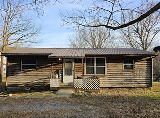 311 Back Valley Rd, Trenton, GA 30752