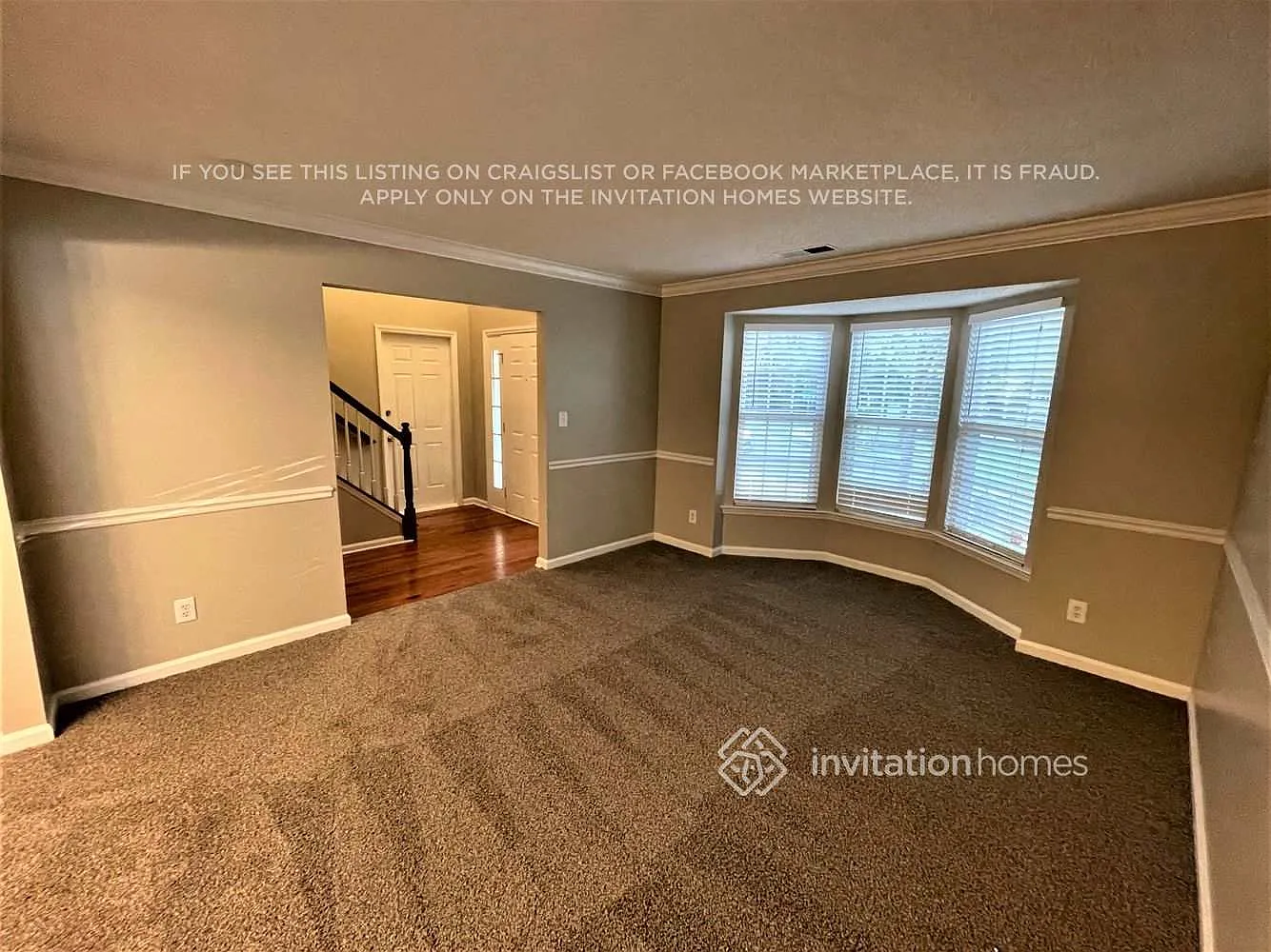 6226 Skyline Dr Charlotte, NC 28269 — Photo 2