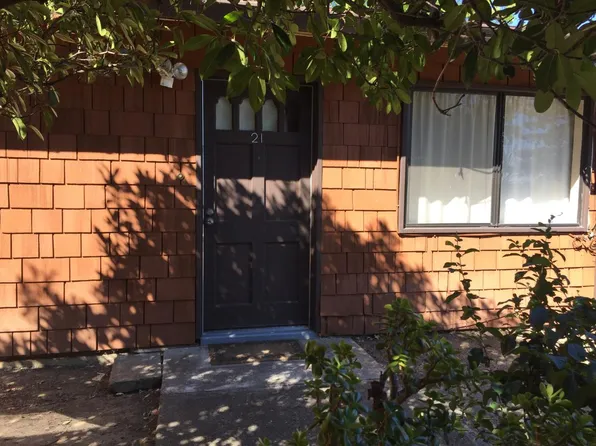 17 Holcomb Ct #21, Walnut Creek, CA 94596