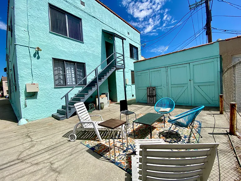 351 N Ogden Dr #7 — Photo 20