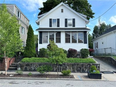 90 Toronto Ave, Providence, RI, 02905