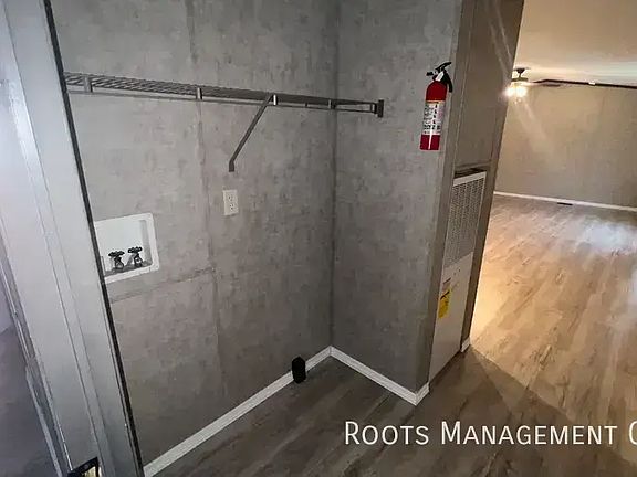 4th image of 310 Hester Ave Trailer 227