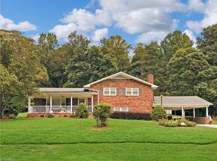 2169 Whitney Rd, Winston Salem, NC 27106