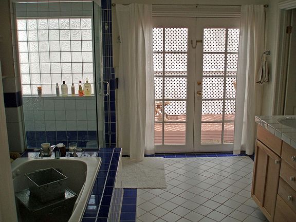 mater bath - front home