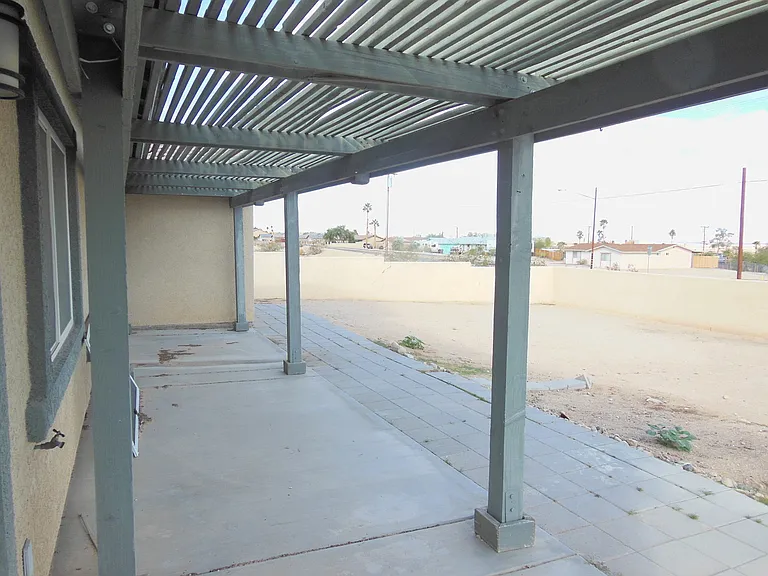 5744 Adobe Cir — Photo 22