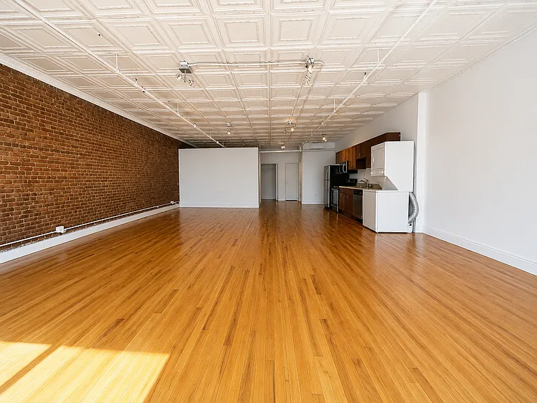 115 W 23rd St #41A — Photo 4