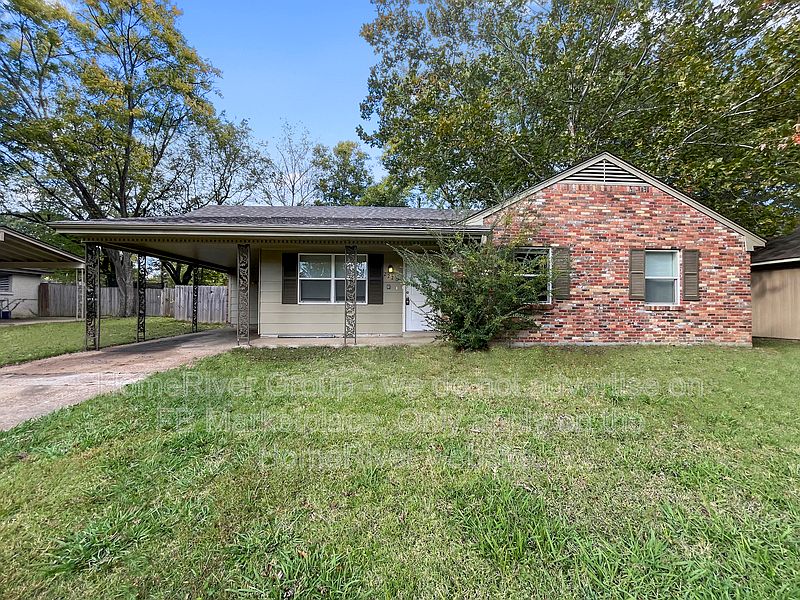 1st image of 2220 Colonial Hills Dr