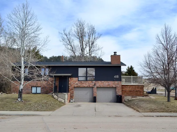 418 N 14th St, Spearfish, SD 57783