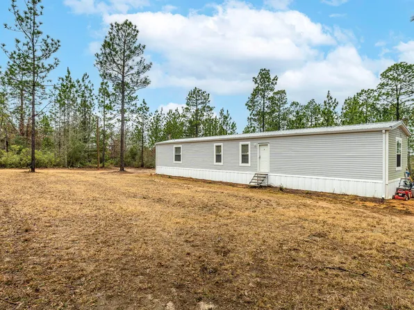 1105 Bilbo Rd, Lumberton, MS 39455