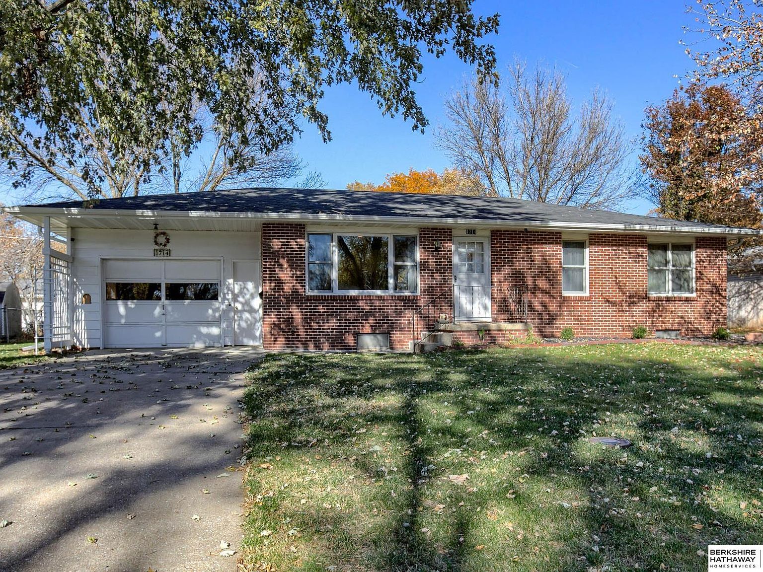 1714 Washington St Beatrice NE 68310 Zillow