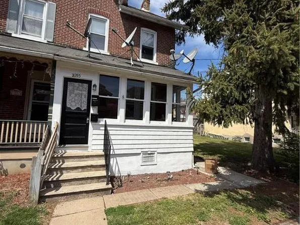 1055 Seneca St, Fountain Hill, PA 18015