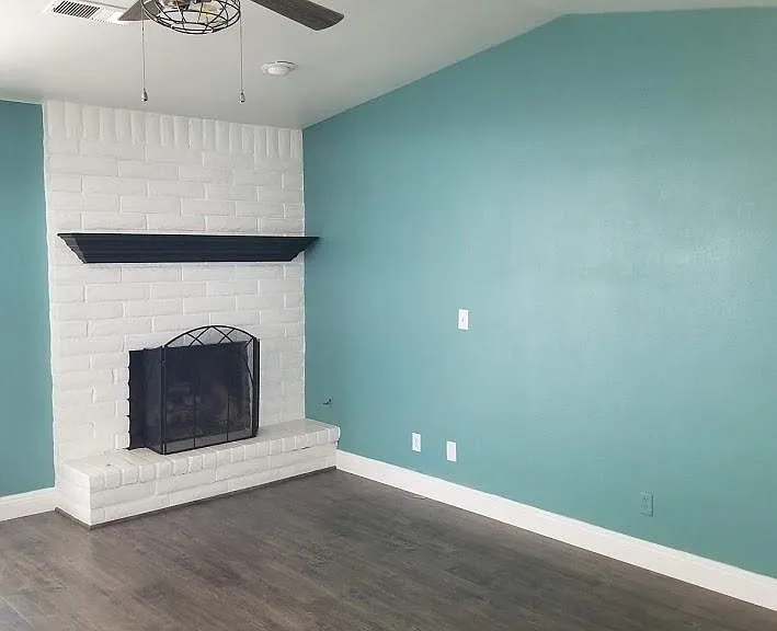 1568 Bullard Ave — Photo 8