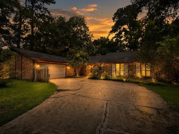 6702 Spring Leaf Dr, Spring, TX 77379
