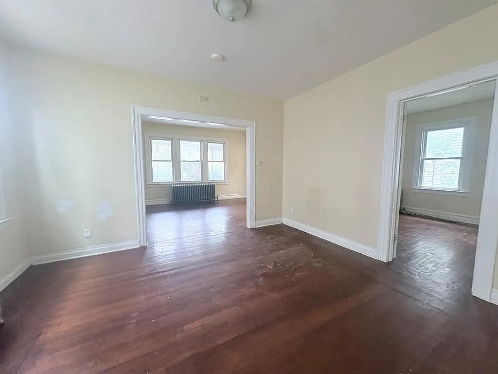 2 bed, $1,650 — Photo 1
