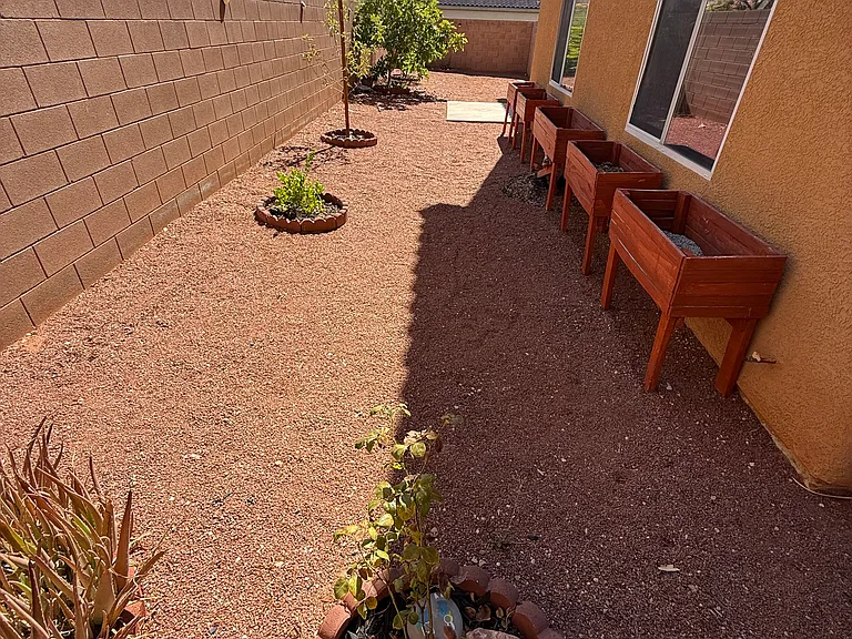 Waylon Ave — Photo 15