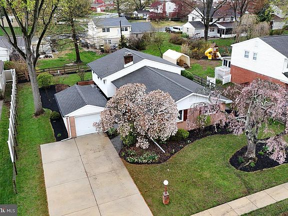 4th image of 2610 Stephenson Dr