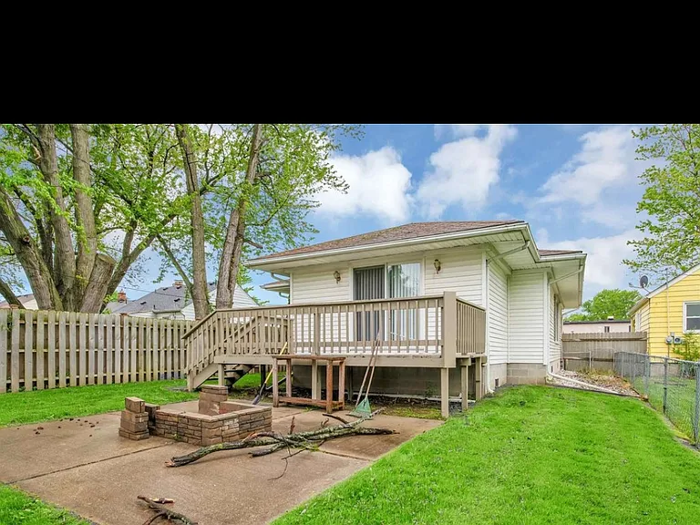 31690 Davy St — Photo 13