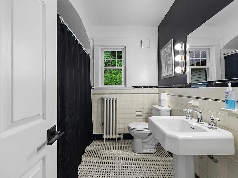 224 Marcy St #1 — Photo 5