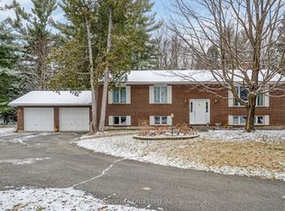 136 Grey Stone Dr, Ottawa, ON K0A1L0