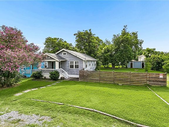 2nd image of 1414 Numa St