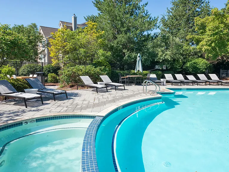 Lounge or entertain pool side