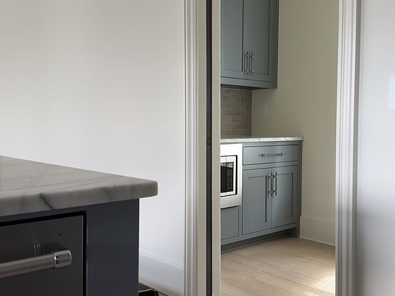 Kitchen and scullery entrance