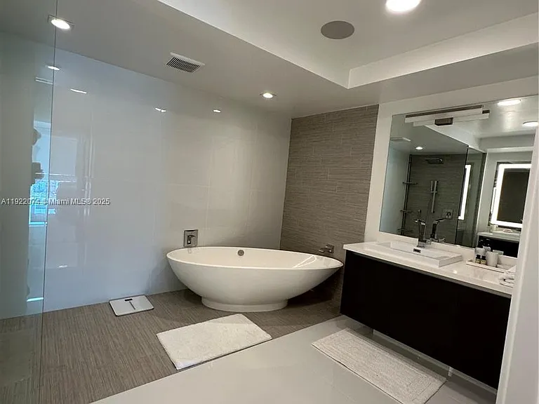 330 Sunny Isles Blvd #5-2002 — Photo 50