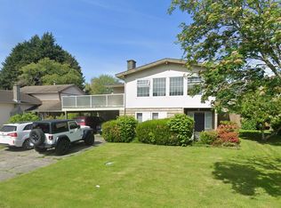 6811 Riverdale Dr, Richmond, BC V7C 2G3