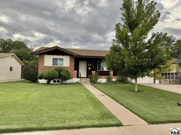 29 Loyola Ln, Pueblo, CO 81005