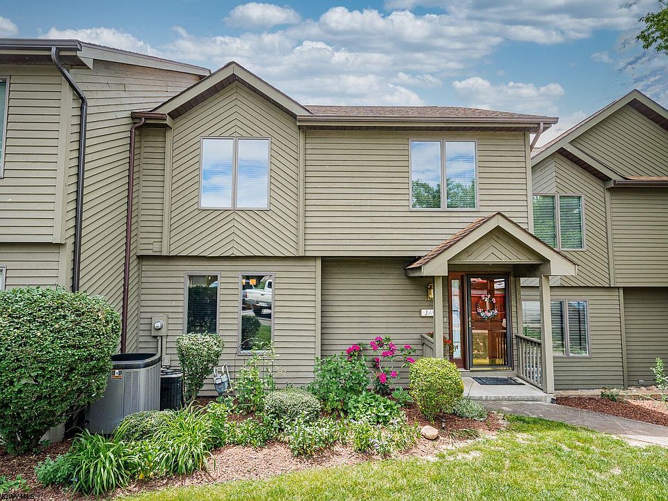 1029 Greystone Cir, WV 26508 Zillow