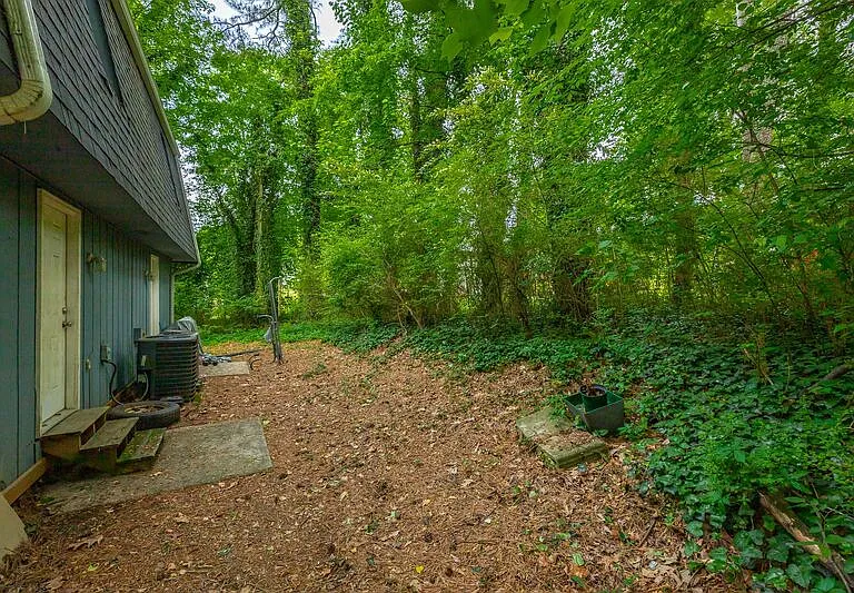 6876 Beulah Dr — Photo 34