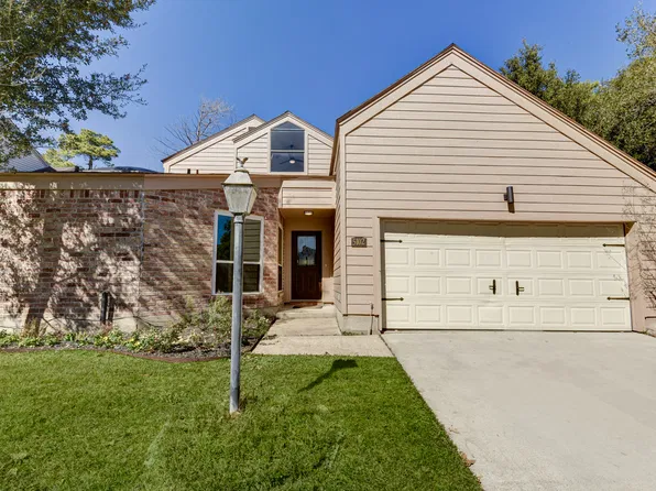 5102 Birchmont Dr, Houston, TX 77091