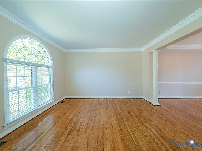 9721 Pemberton Crossing Dr — Photo 7