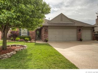 11943 S 73rd Ave E, Bixby, OK 74008