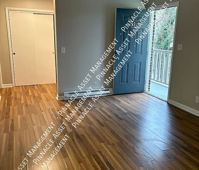 208 Valley View Ave #3 — Photo 24