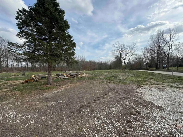 6720 Wesley Chapel Rd, Chatham, IL 62629