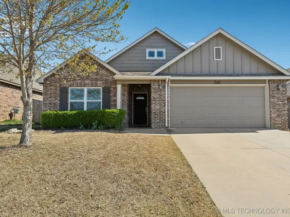 2112 E 133rd Ct S, Bixby, OK 74008