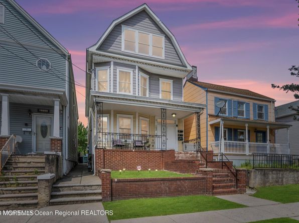 102 Broad St #1