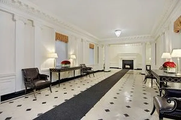 Sold by Douglas Elliman | media 15