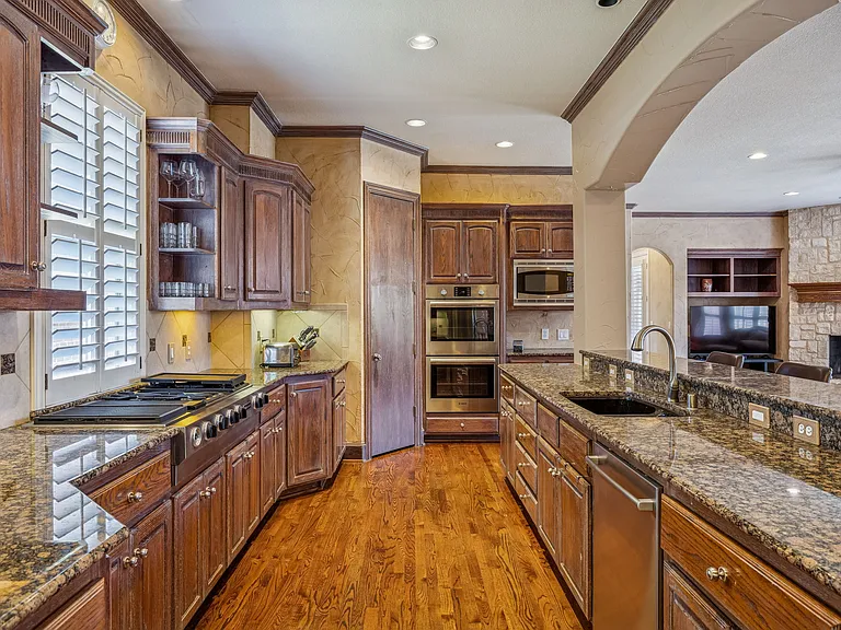 5012 Kirkland Ct — Photo 18