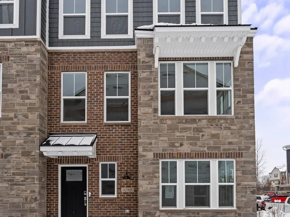 42905 Atwood Ave, Novi, MI 48375